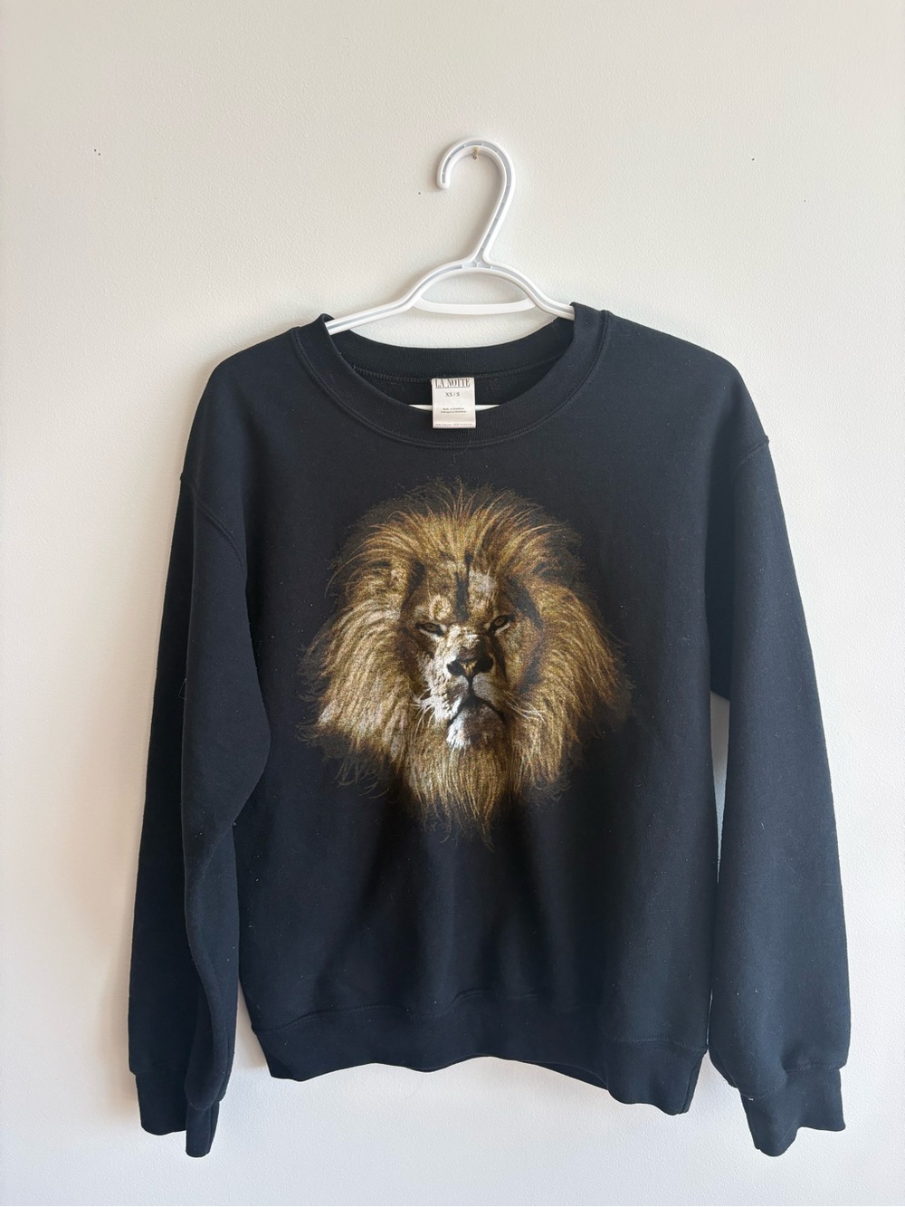 Aritzia Lion Crewneck